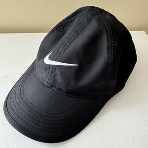 Nike Dri-Fit Hat Black Women's Featherlight 6 Panel Running Athletic Adjustable